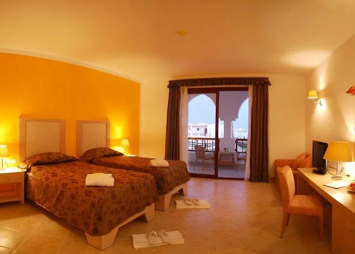 Gorgonia Hotel 5*